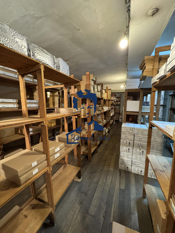 Fonds de commerce - 153 m²