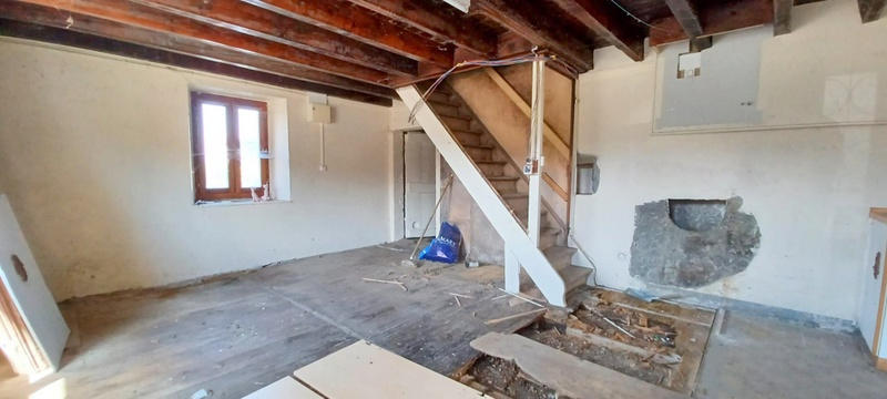 Maison - 265 m² - 6 pièces