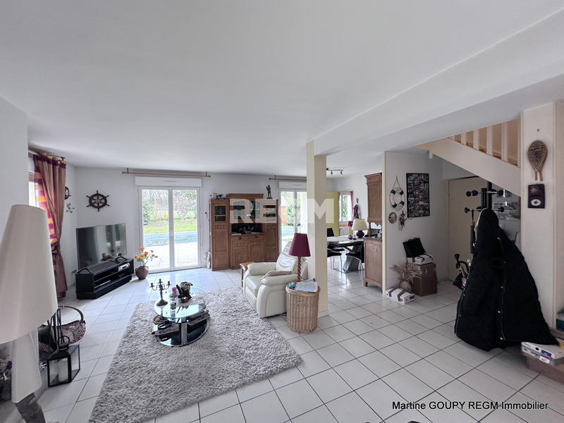 Maison - 158 m² - 5 pièces