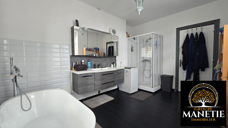 Maison - 177 m² - 5 pièces