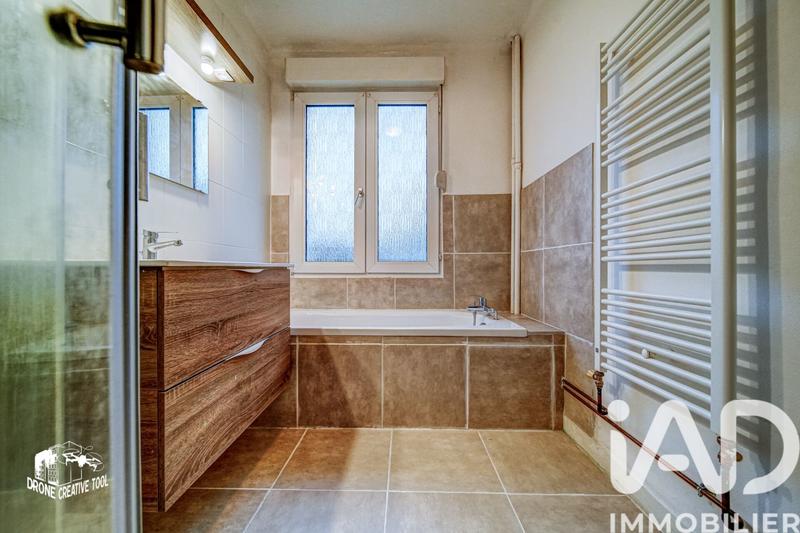 Appartement - 60 m² - 3 pièces