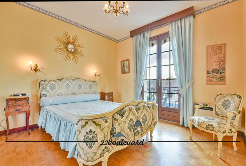 Maison - 170 m² - 8 pièces