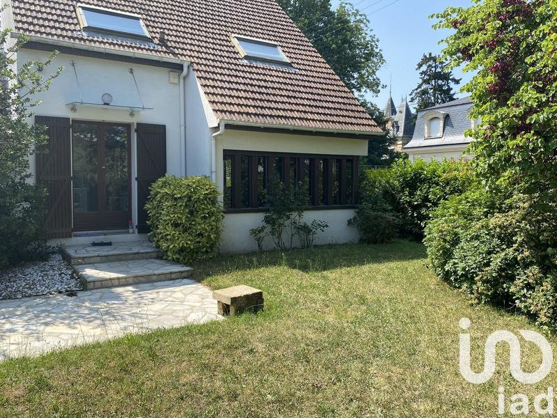 Maison - 175 m² - 8 pièces