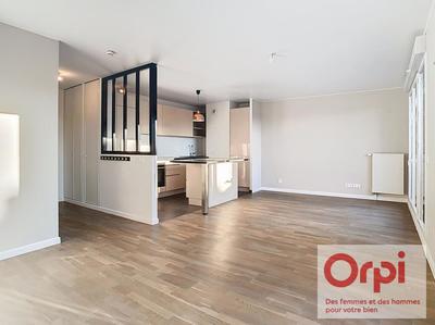 Appartement - 89 m² - 4 pièces