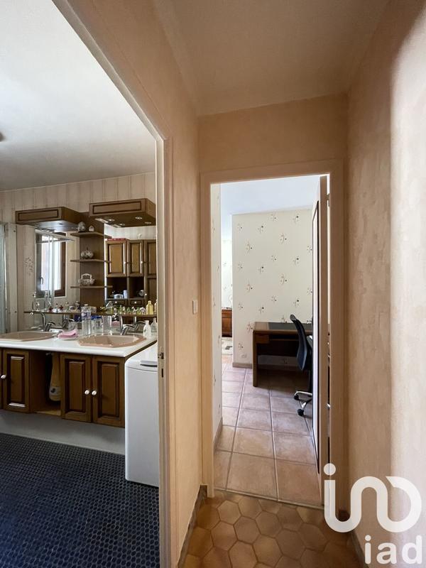 Maison - 121 m² - 8 pièces