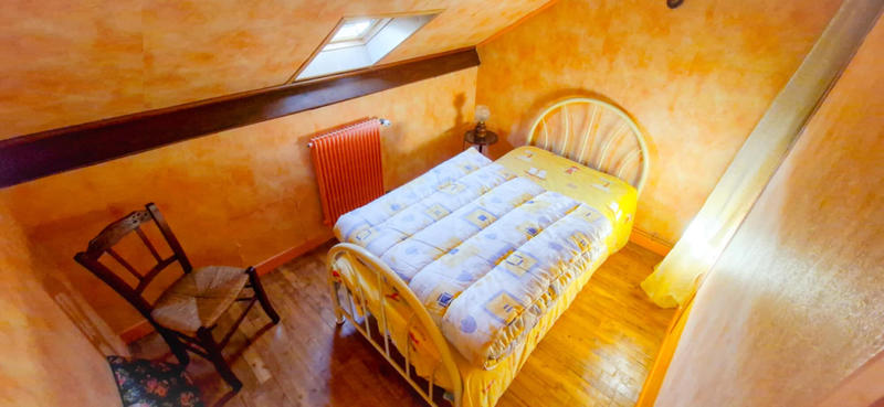 Maison - 97 m² - 4 pièces