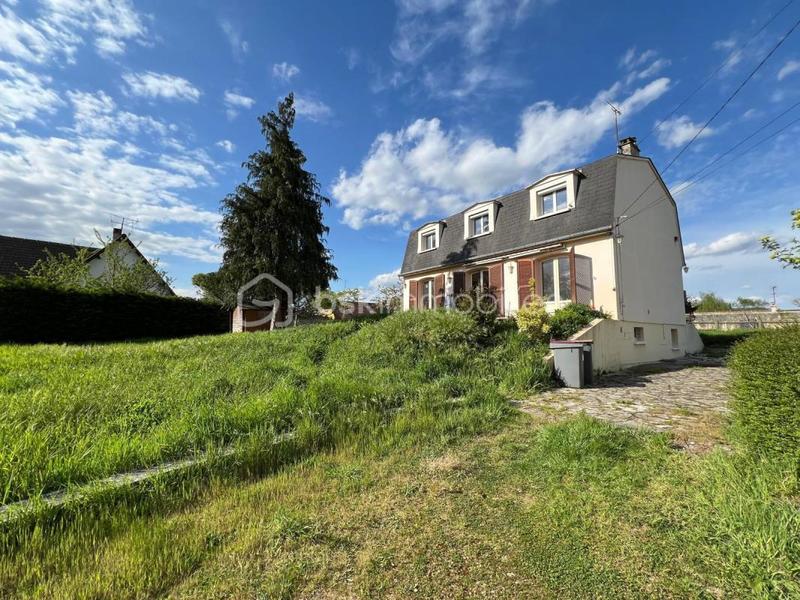 Pavillon - 140 m² - 7 pièces