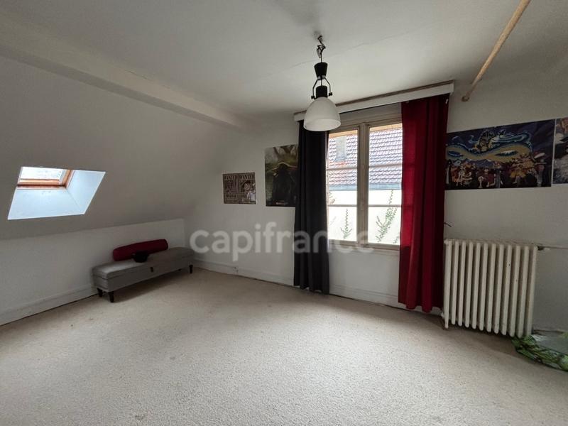 Maison - 106 m² - 5 pièces