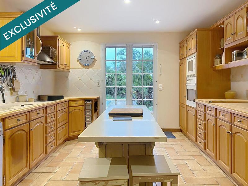 Maison - 156 m² - 6 pièces