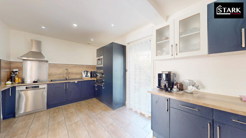 Maison - 114 m² - 5 pièces