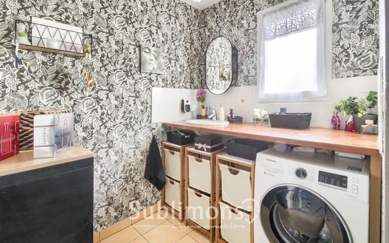 Maison - 95 m² - 5 pièces