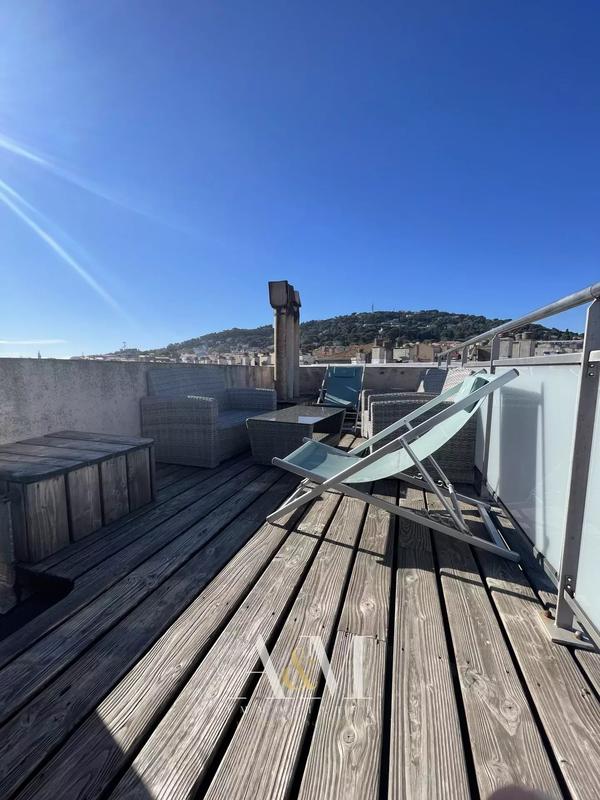 Appartement - 110 m² - 4 pièces