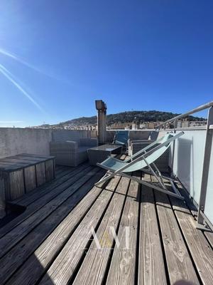 Appartement - 110 m² - 4 pièces