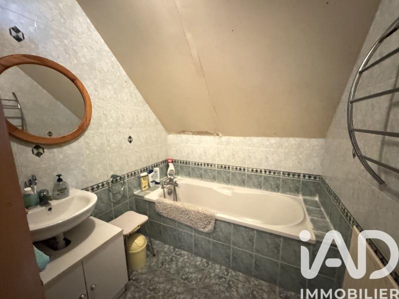 Maison - 110 m² - 6 pièces