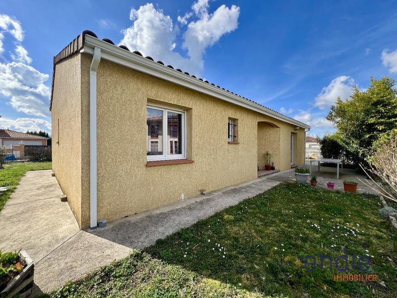 Maison - 102 m² - 4 pièces