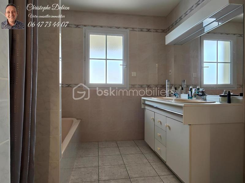 Pavillon - 165 m² - 5 pièces