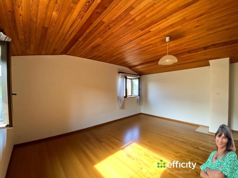 Maison - 108 m² - 4 pièces