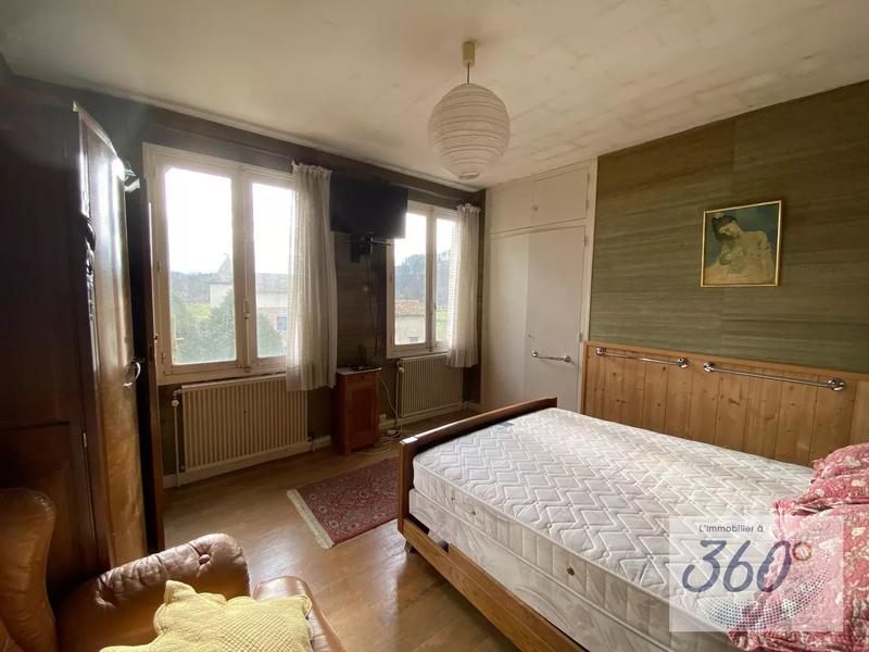 Maison - 92 m² - 5 pièces