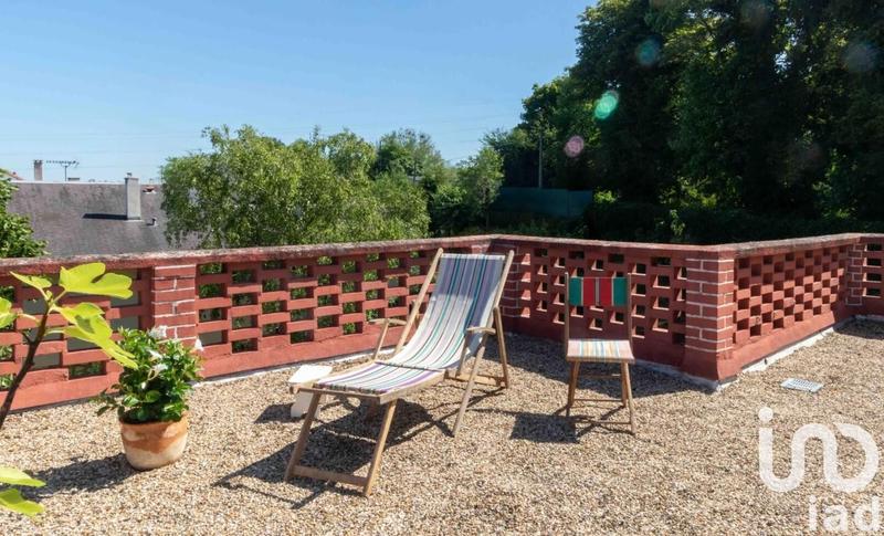 Maison - 187 m² - 8 pièces