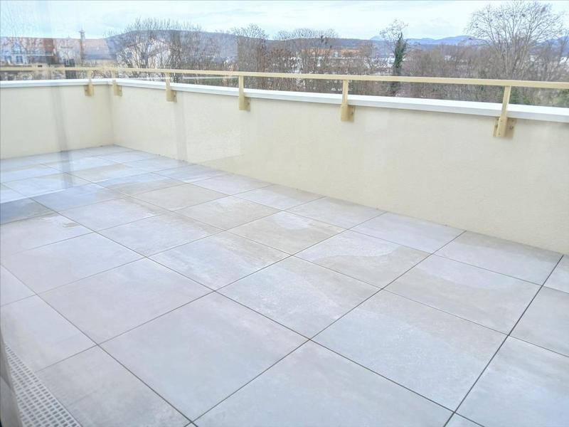 Appartement - 101 m² - 4 pièces