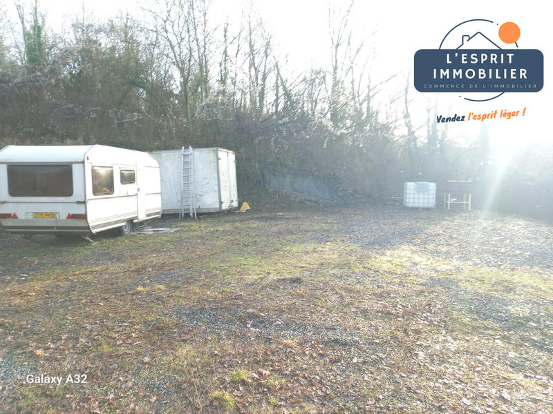 Terrain agricole - 932 m²