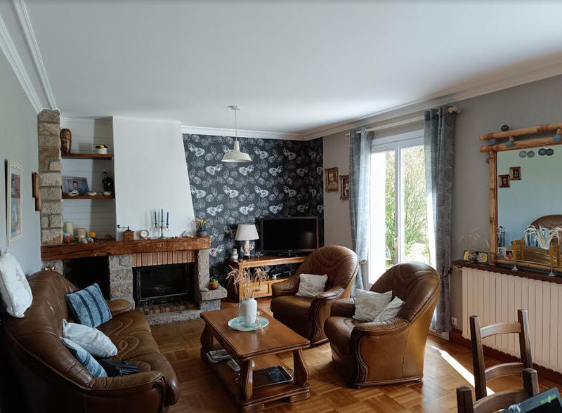 Maison - 130 m² - 8 pièces