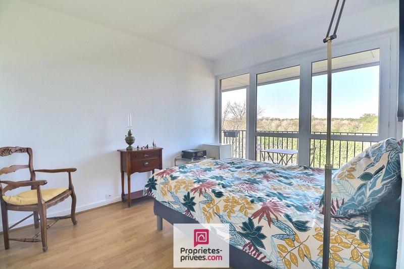 Appartement - 90 m² - 4 pièces