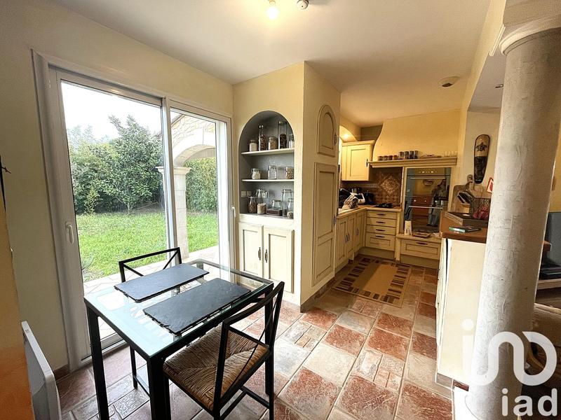 Maison - 265 m² - 10 pièces