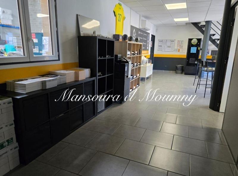 Bureau - 700 m² - 6 pièces