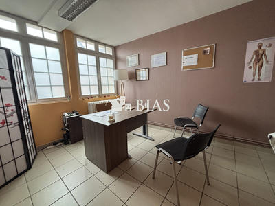 Local d'activités - 62 m² - 3 pièces