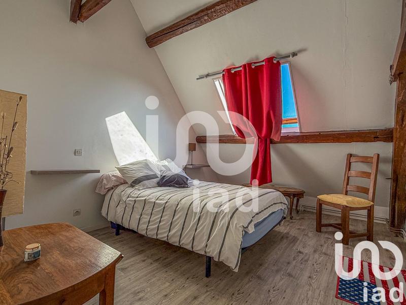 Maison - 221 m² - 7 pièces