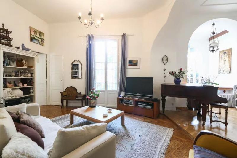 Appartement - 110 m² - 4 pièces