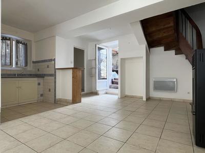 Maison de ville - 85 m² - 3 pièces