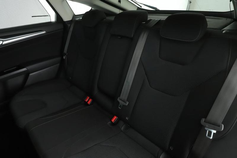 Ford Mondeo 2.0 TDCi Titanium PowerShift 5p 150 ch