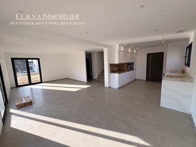 Maison contemporaine - 130 m² - 4 pièces