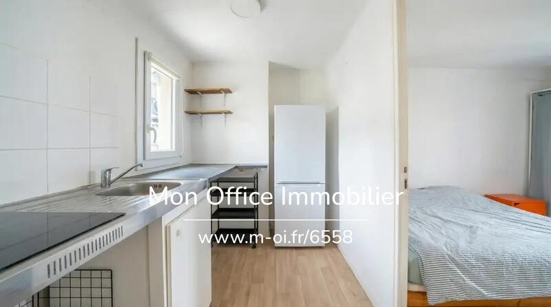 Immeuble - 210 m² - 12 pièces