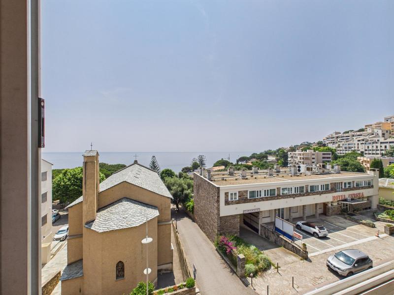 Appartement - 106 m² - 4 pièces