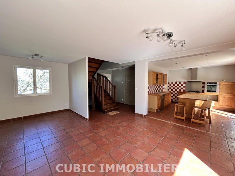 Villa - 140 m² - 7 pièces