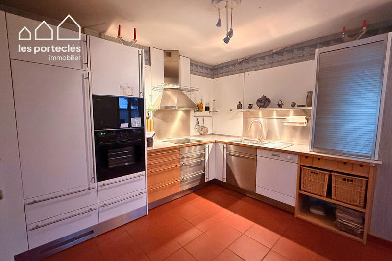 Immeuble - 188 m² - 8 pièces