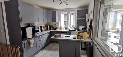 Maison - 97 m² - 4 pièces