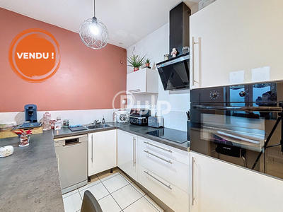 Maison - 58 m² - 3 pièces