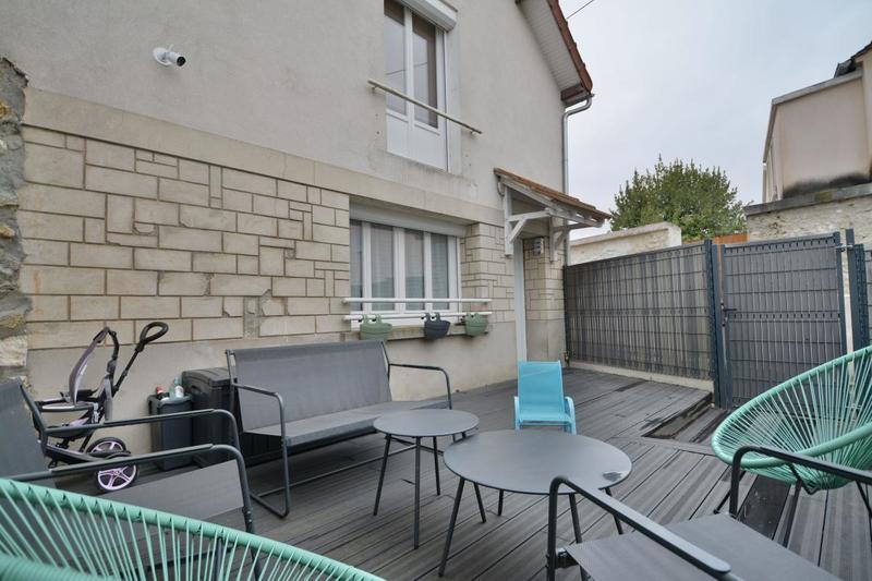 Maison - 96 m² - 4 pièces