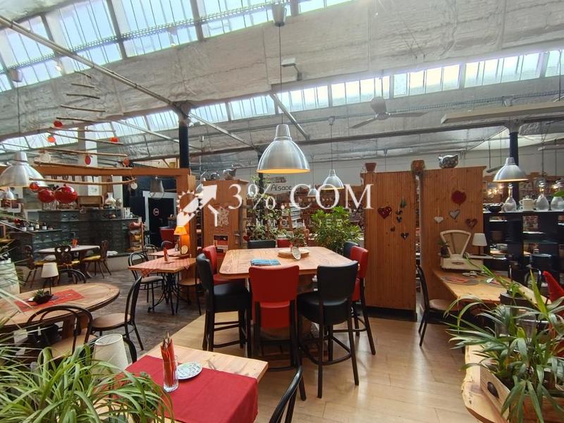 Immeuble - 1 220 m²