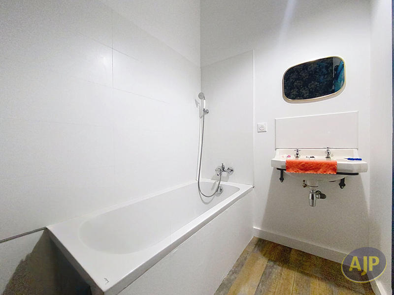 Maison - 160 m² - 5 pièces