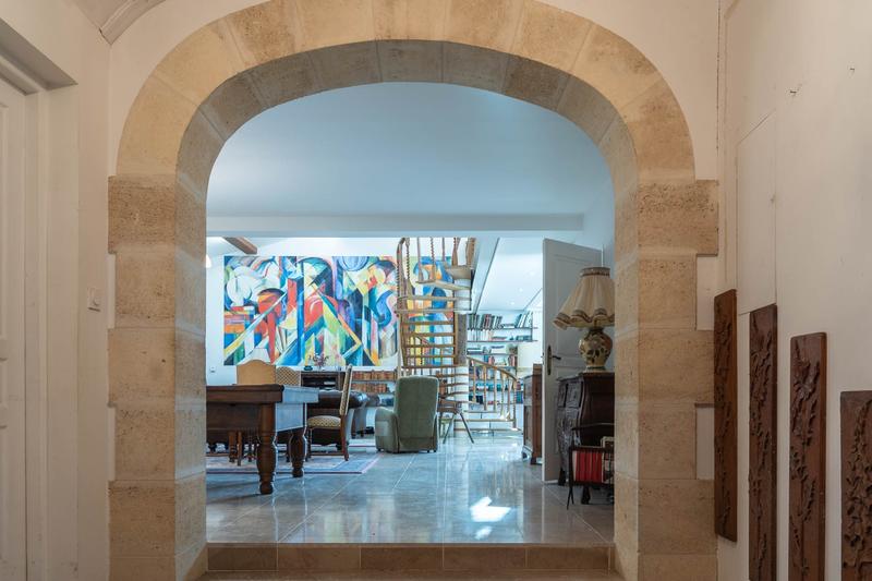 Villa - 288 m² - 7 pièces