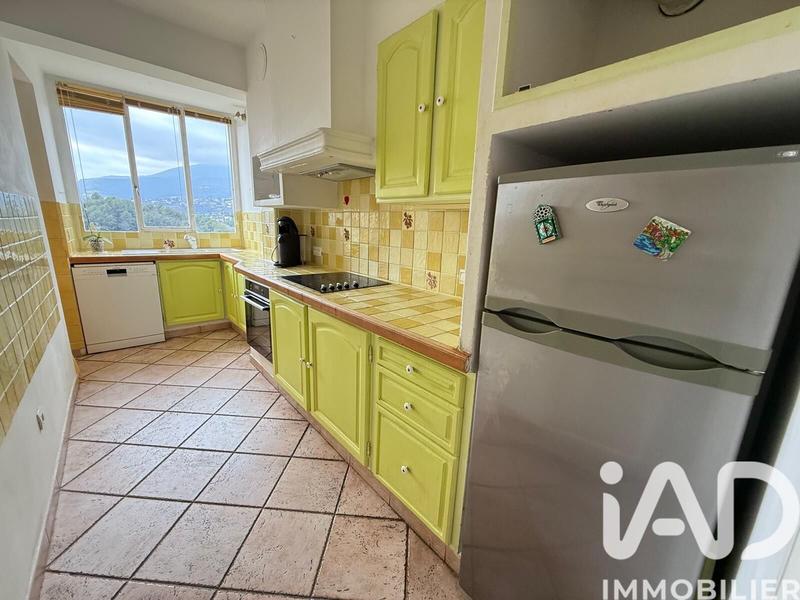 Appartement - 87 m² - 3 pièces