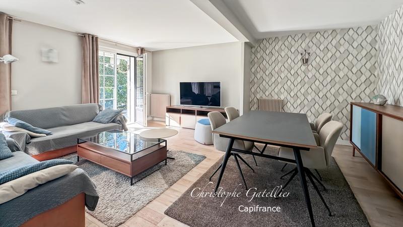 Maison - 100 m² - 5 pièces