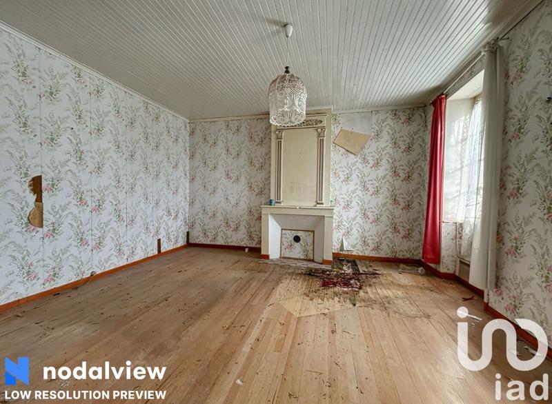 Maison - 210 m² - 8 pièces