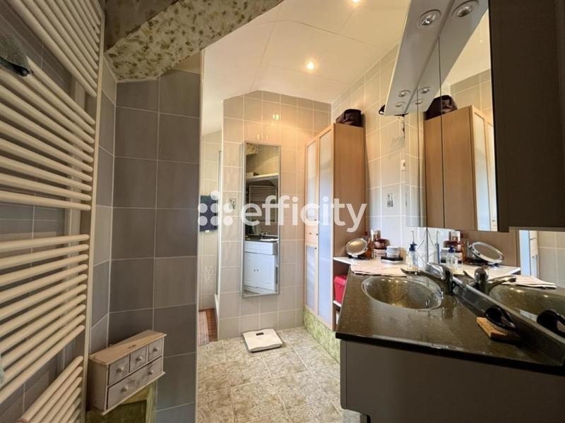 Ferme - 322 m² - 9 pièces