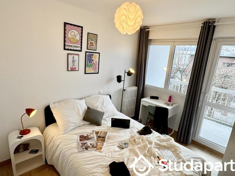 Chambre - 9 m² - 1 pièce